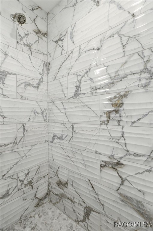 11372 W Bayshore Drive