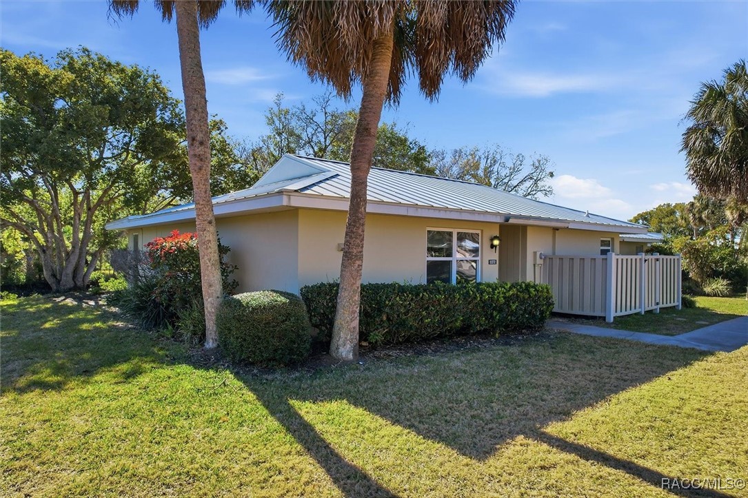 11372 W Bayshore Drive
