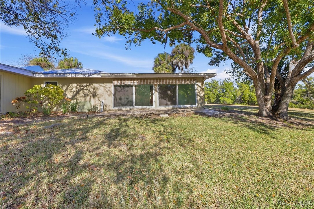 11372 W Bayshore Drive