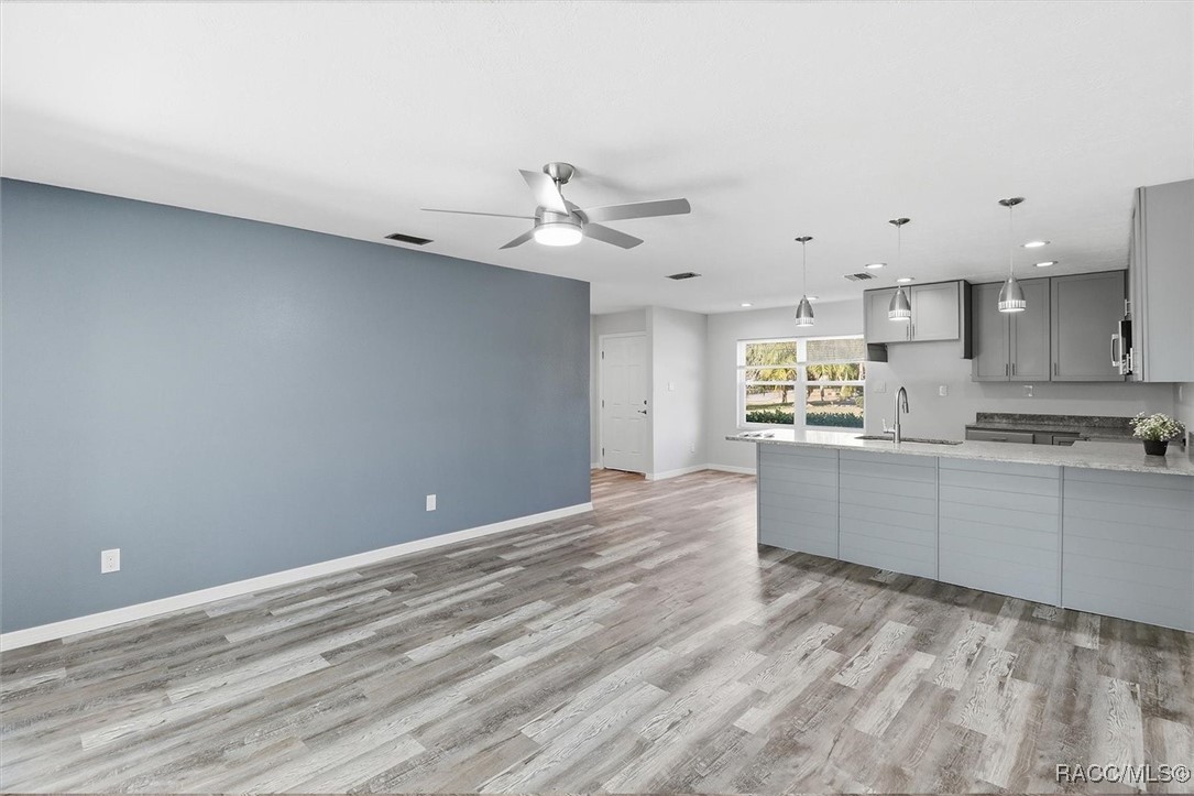 11372 W Bayshore Drive