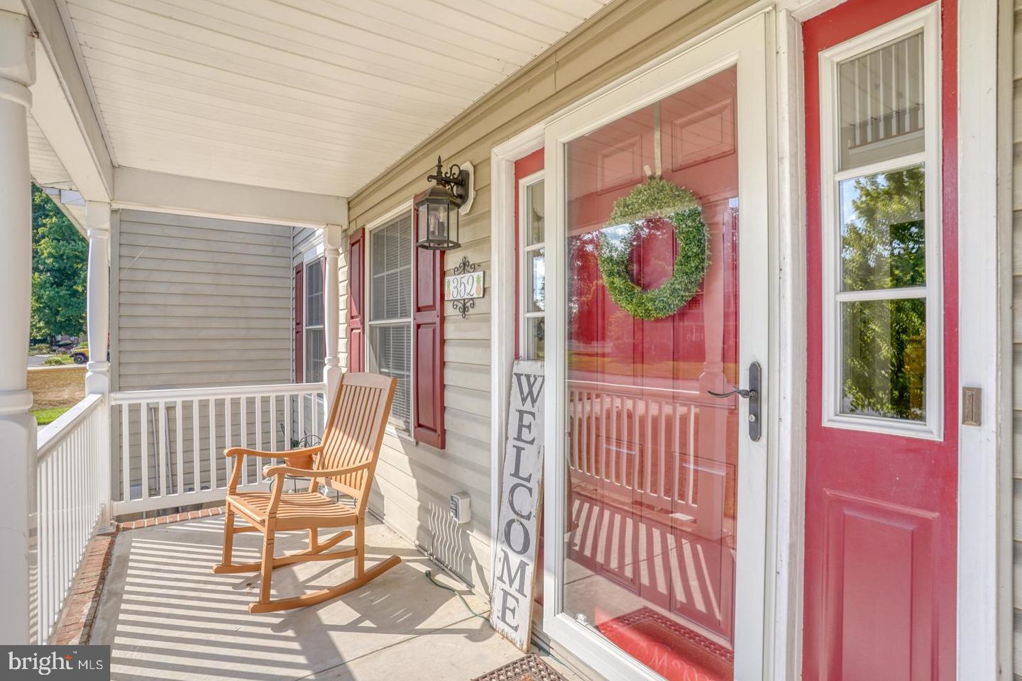 352 Chestnut Ridge Dr