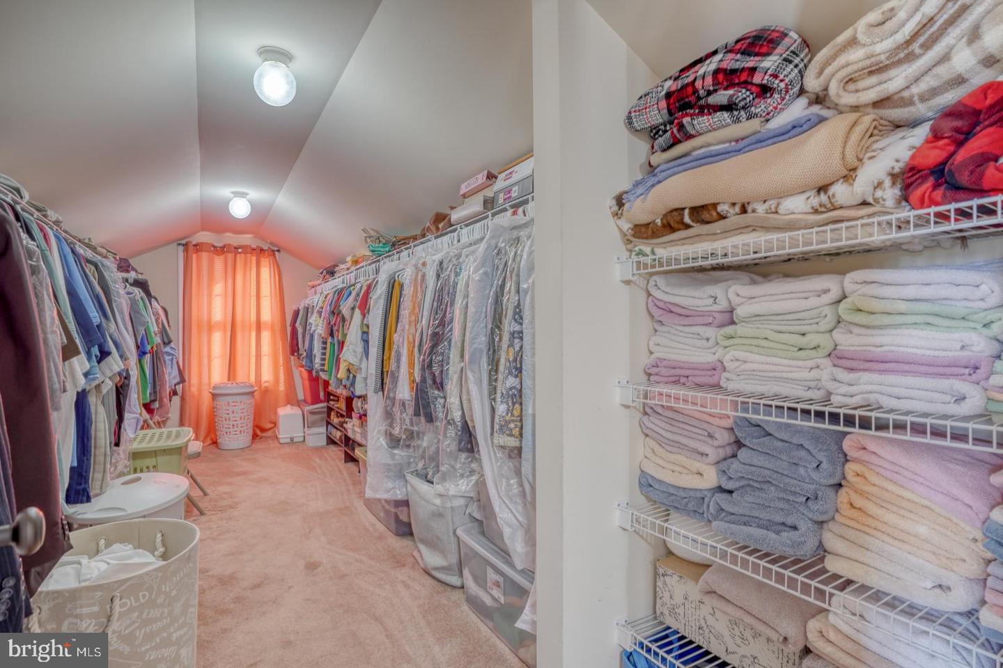 352 Chestnut Ridge Dr