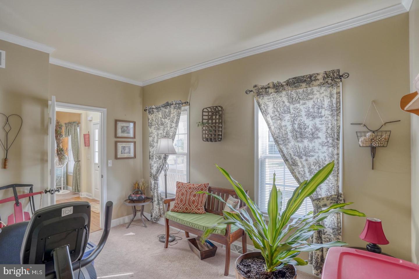 352 Chestnut Ridge Dr