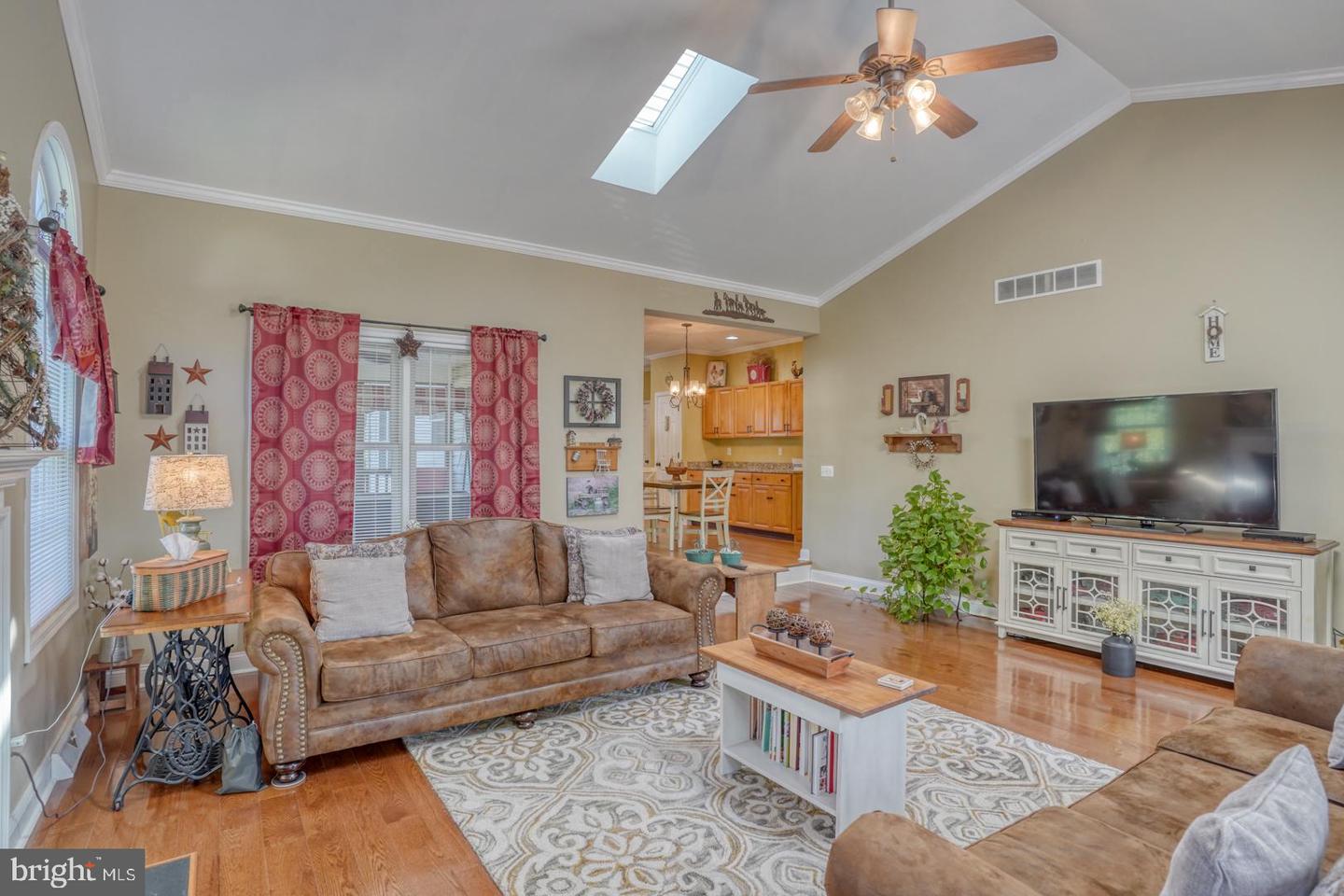 352 Chestnut Ridge Dr