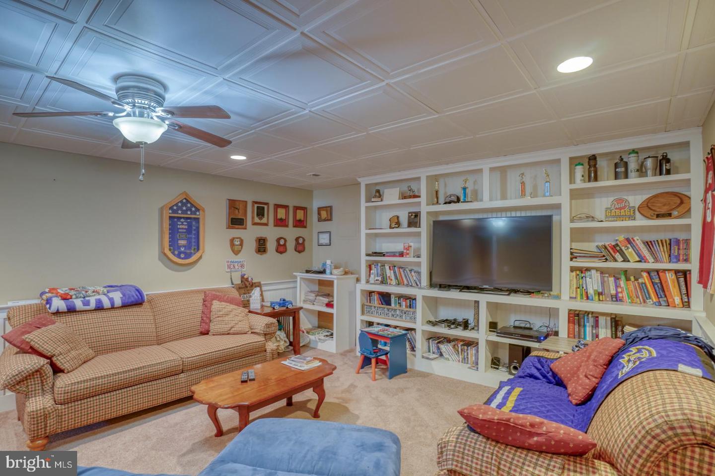 352 Chestnut Ridge Dr