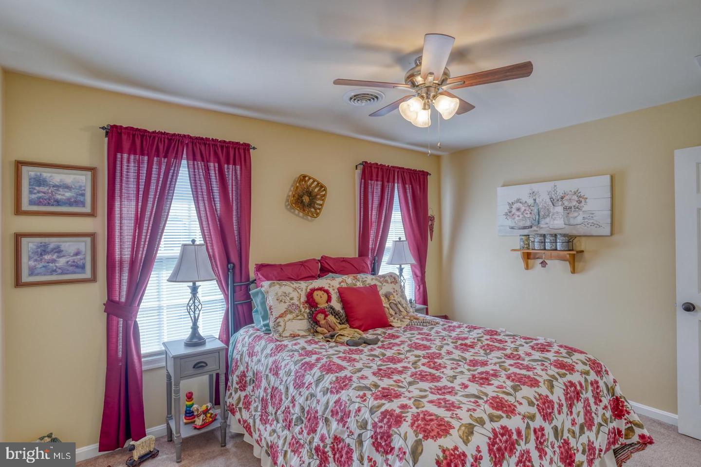 352 Chestnut Ridge Dr