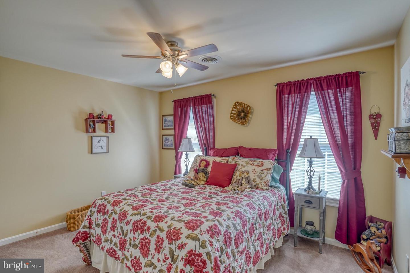 352 Chestnut Ridge Dr