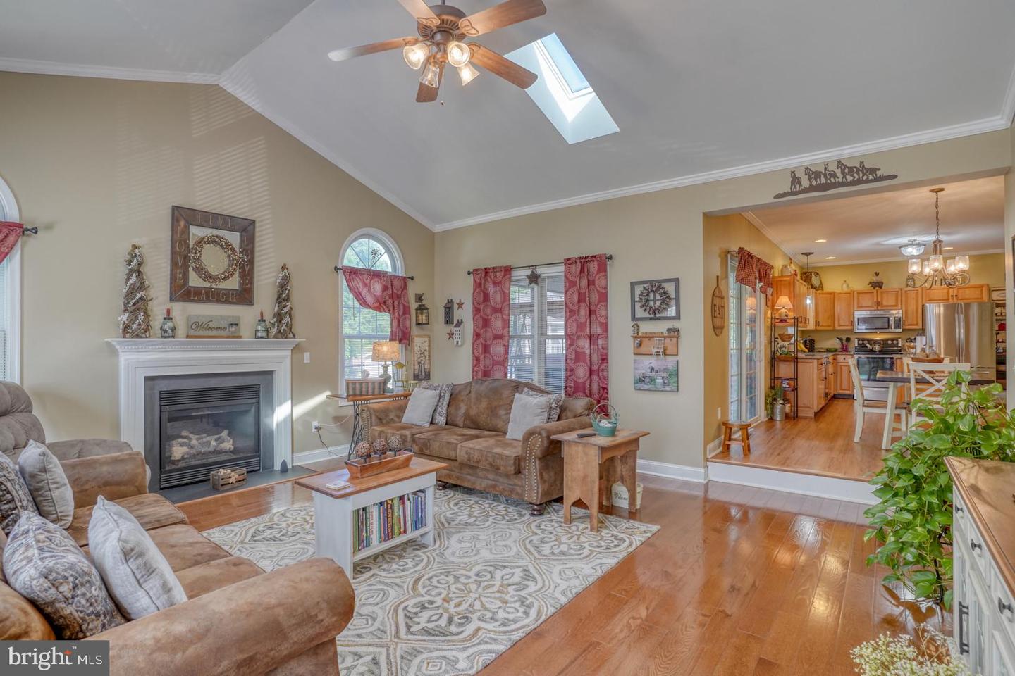 352 Chestnut Ridge Dr