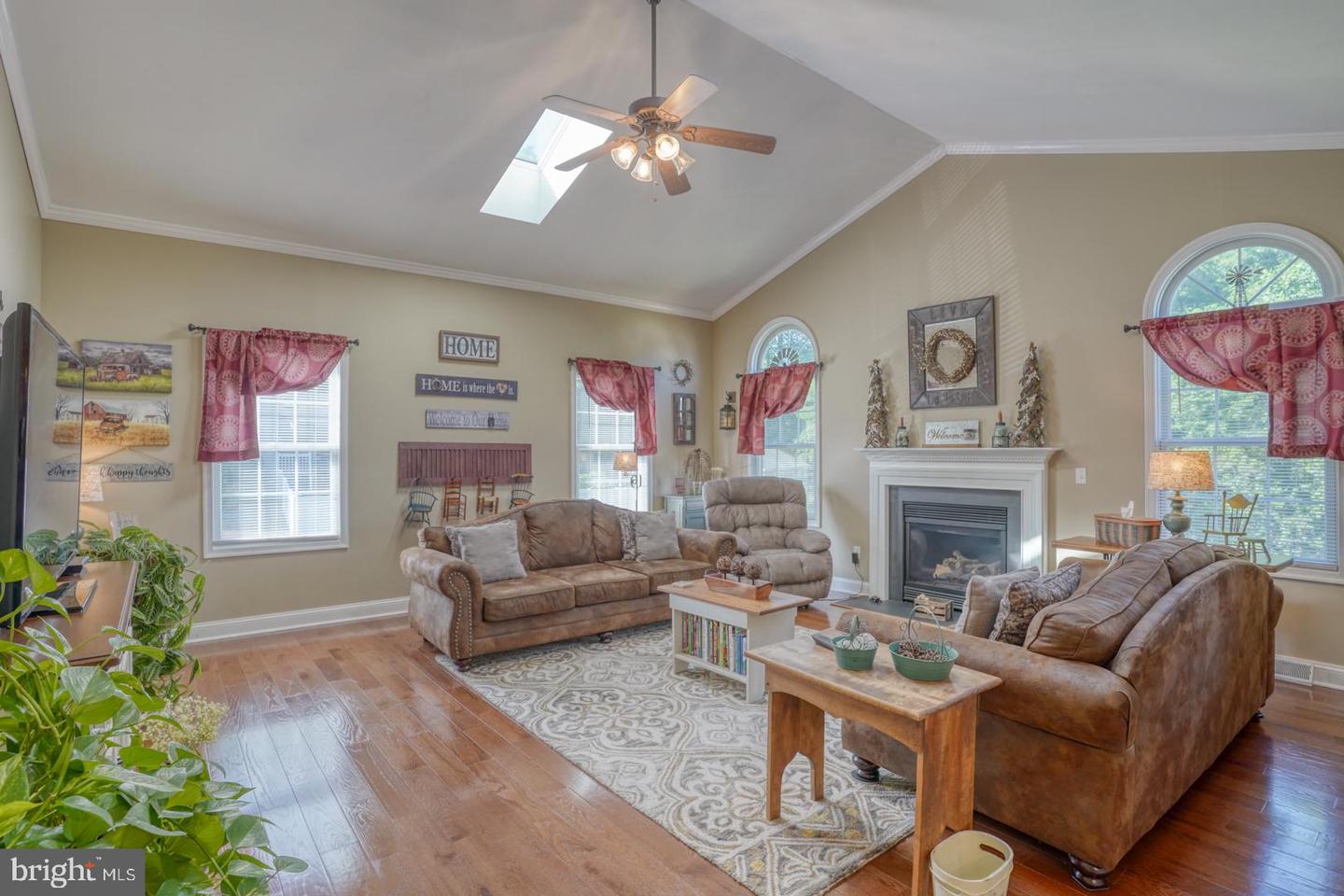 352 Chestnut Ridge Dr