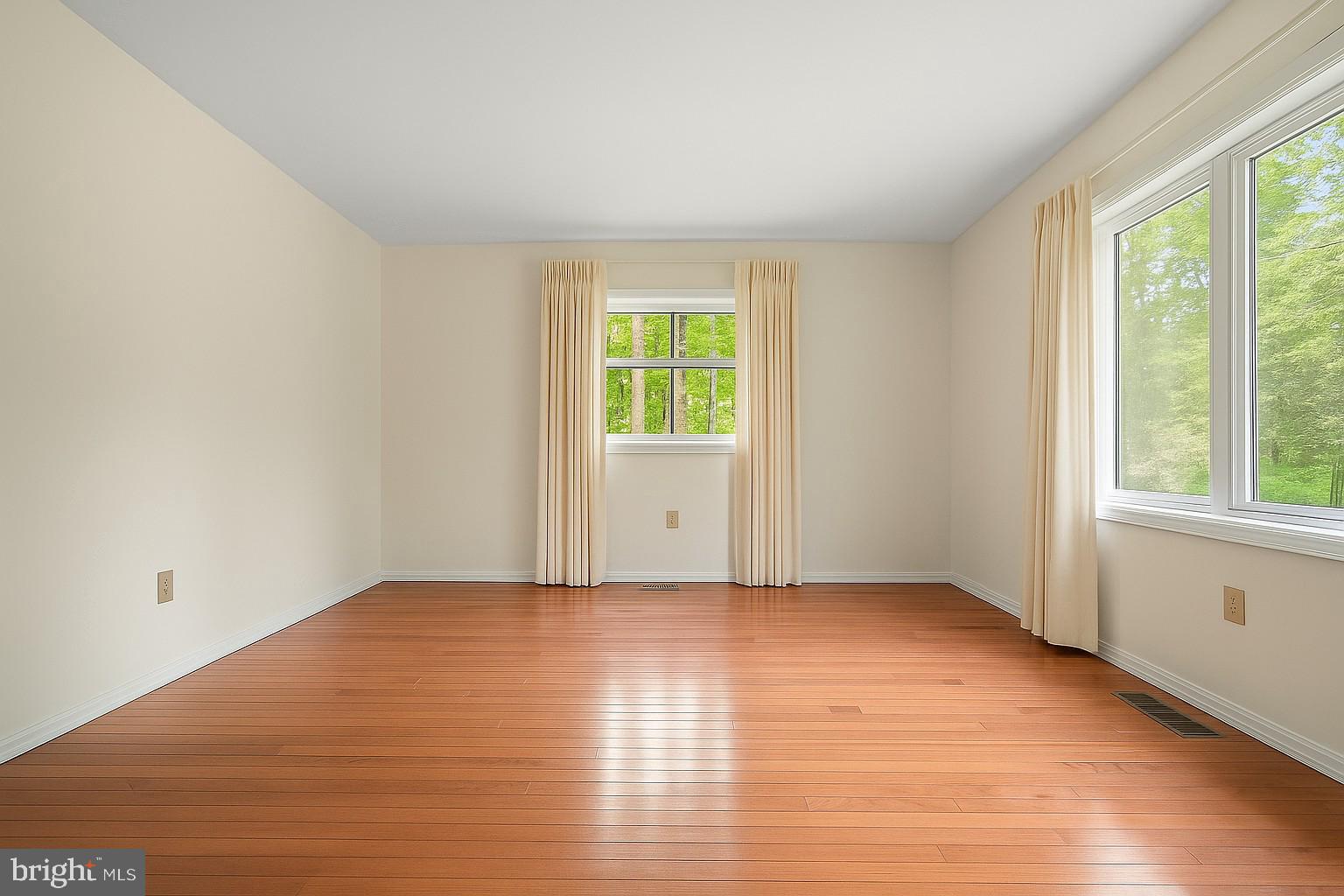 26 WINGED FOOT COURT