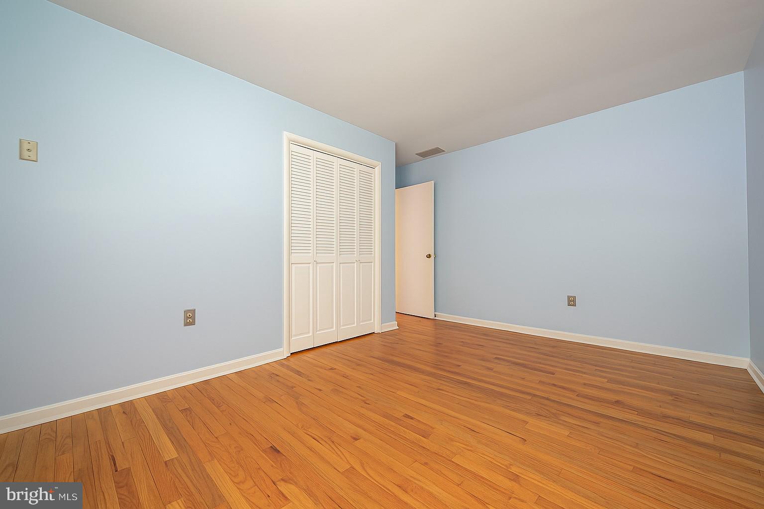 26 WINGED FOOT COURT
