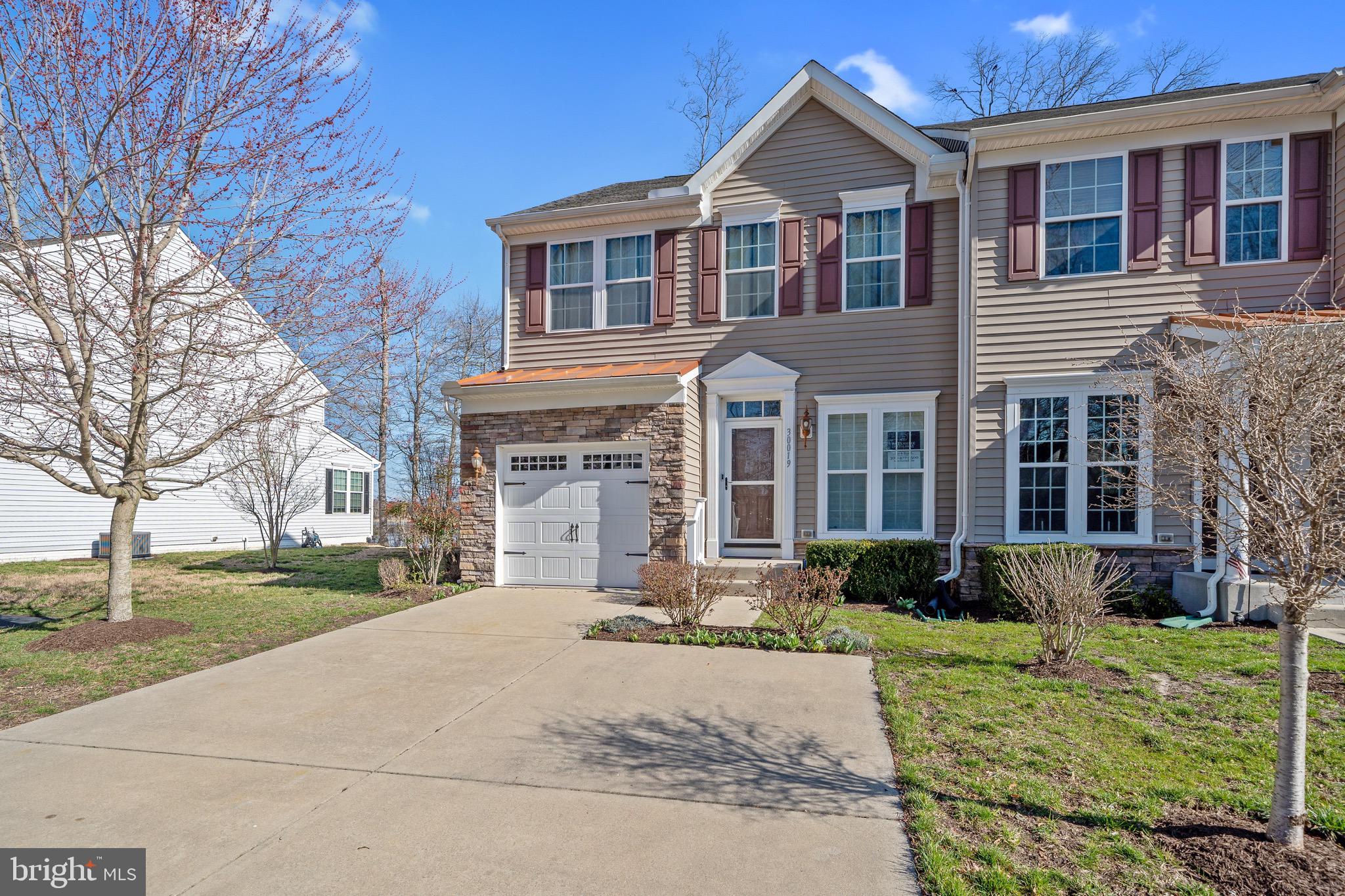 30019 Eagle Point Dr #2d