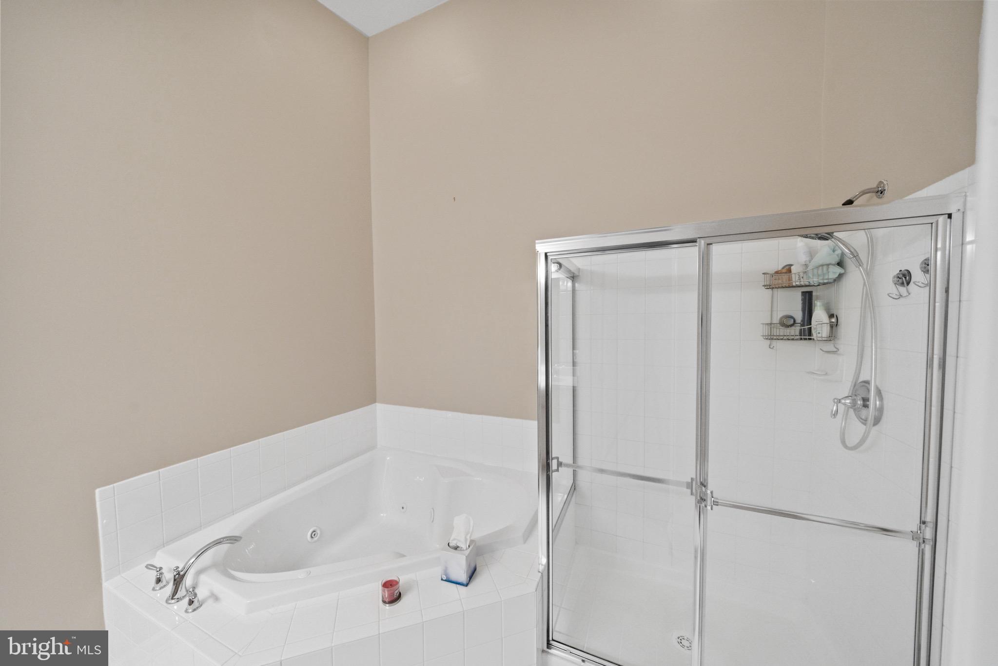 30019 Eagle Point Dr #2d