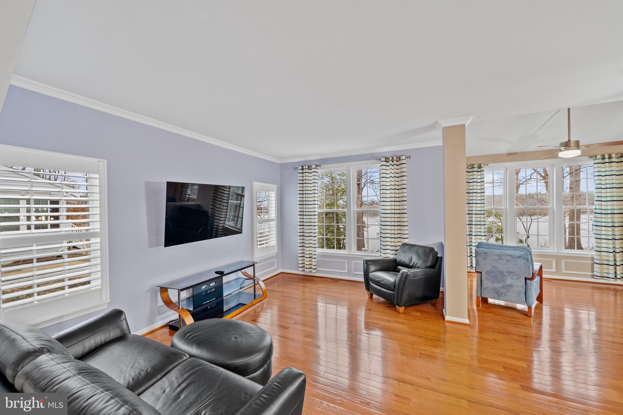 30019 Eagle Point Dr #2d