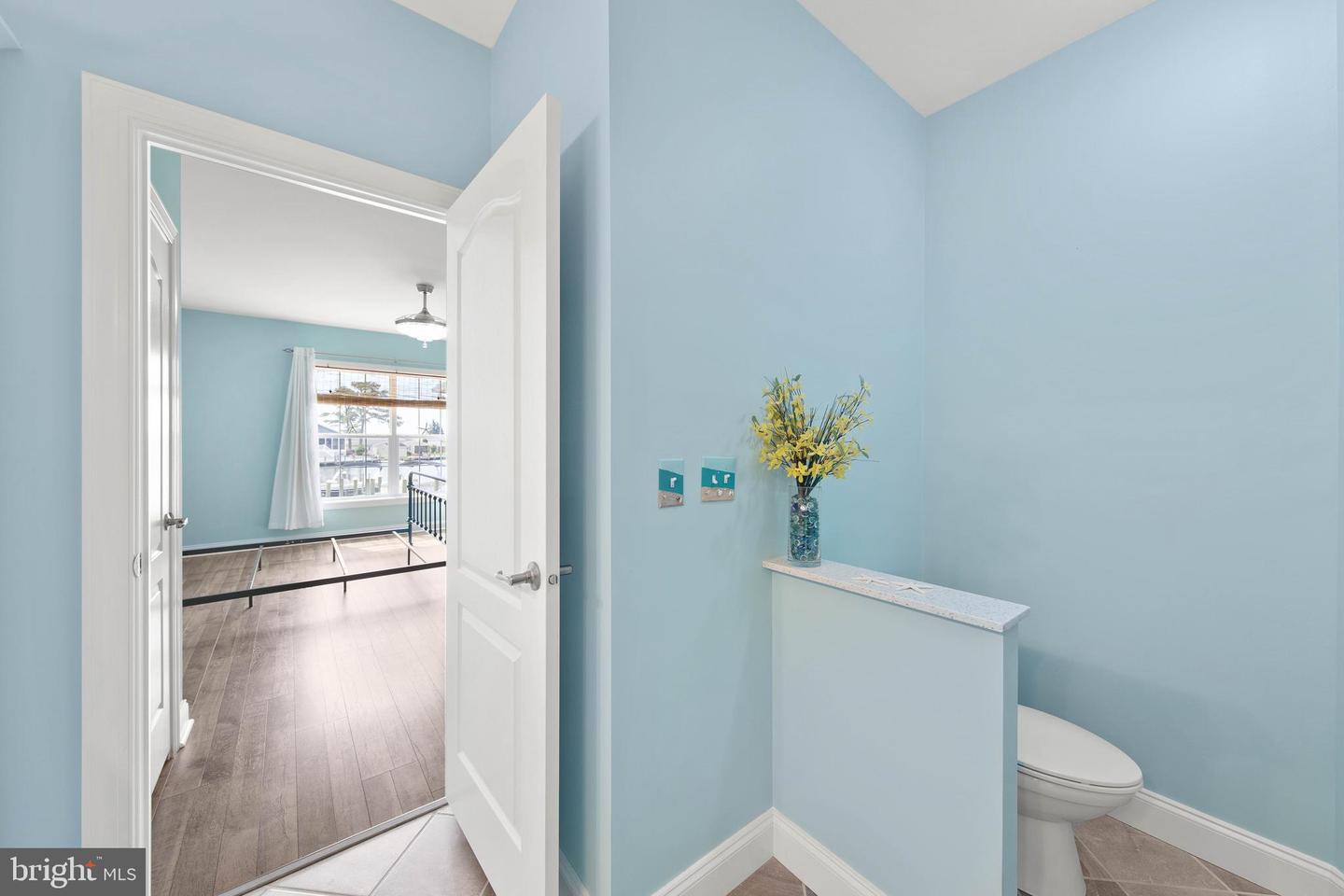 34289 River Rd #55085