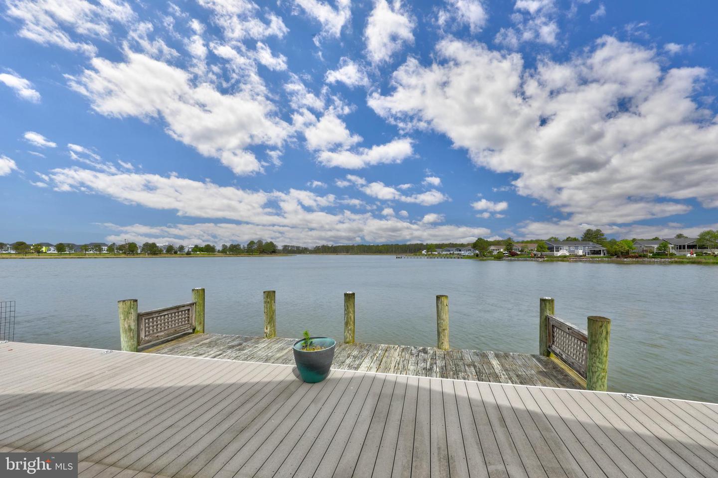 34289 River Rd #55085