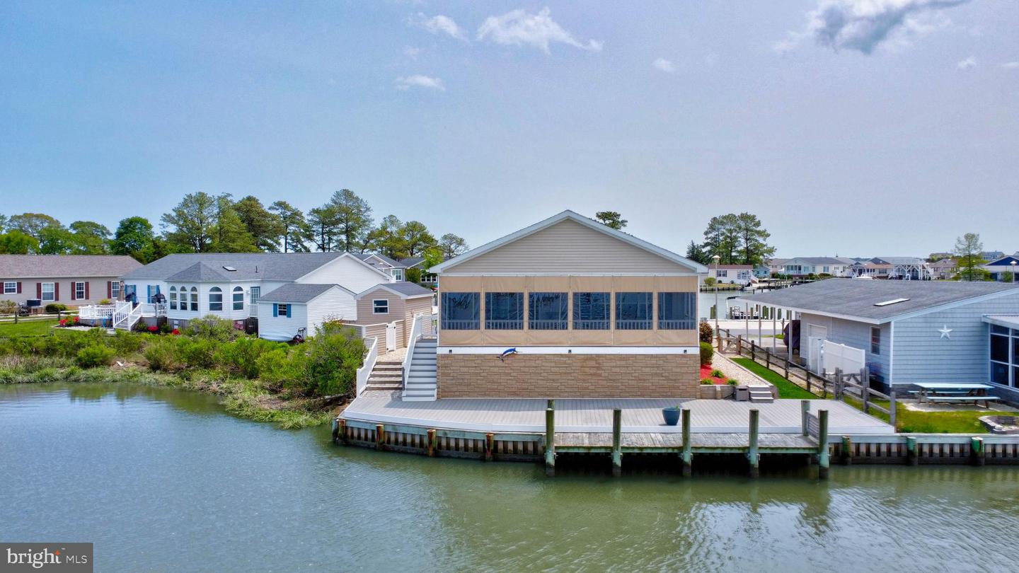 34289 River Rd #55085