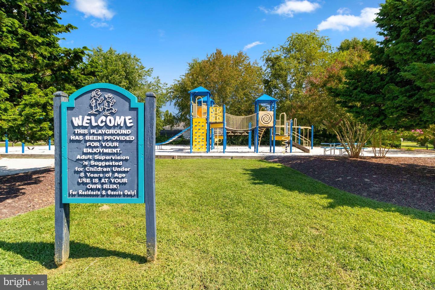 34289 River Rd #55085