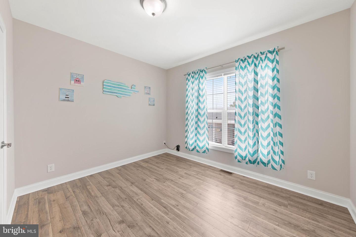 34289 River Rd #55085