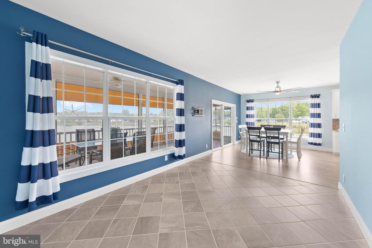 34289 River Rd #55085