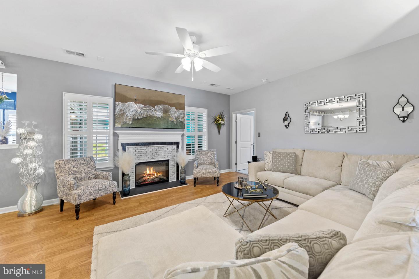 112 Alexandreas Ct #9