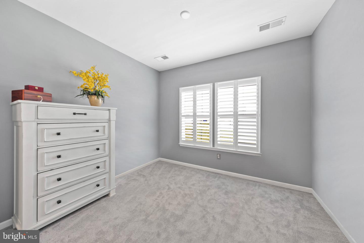 112 Alexandreas Ct #9