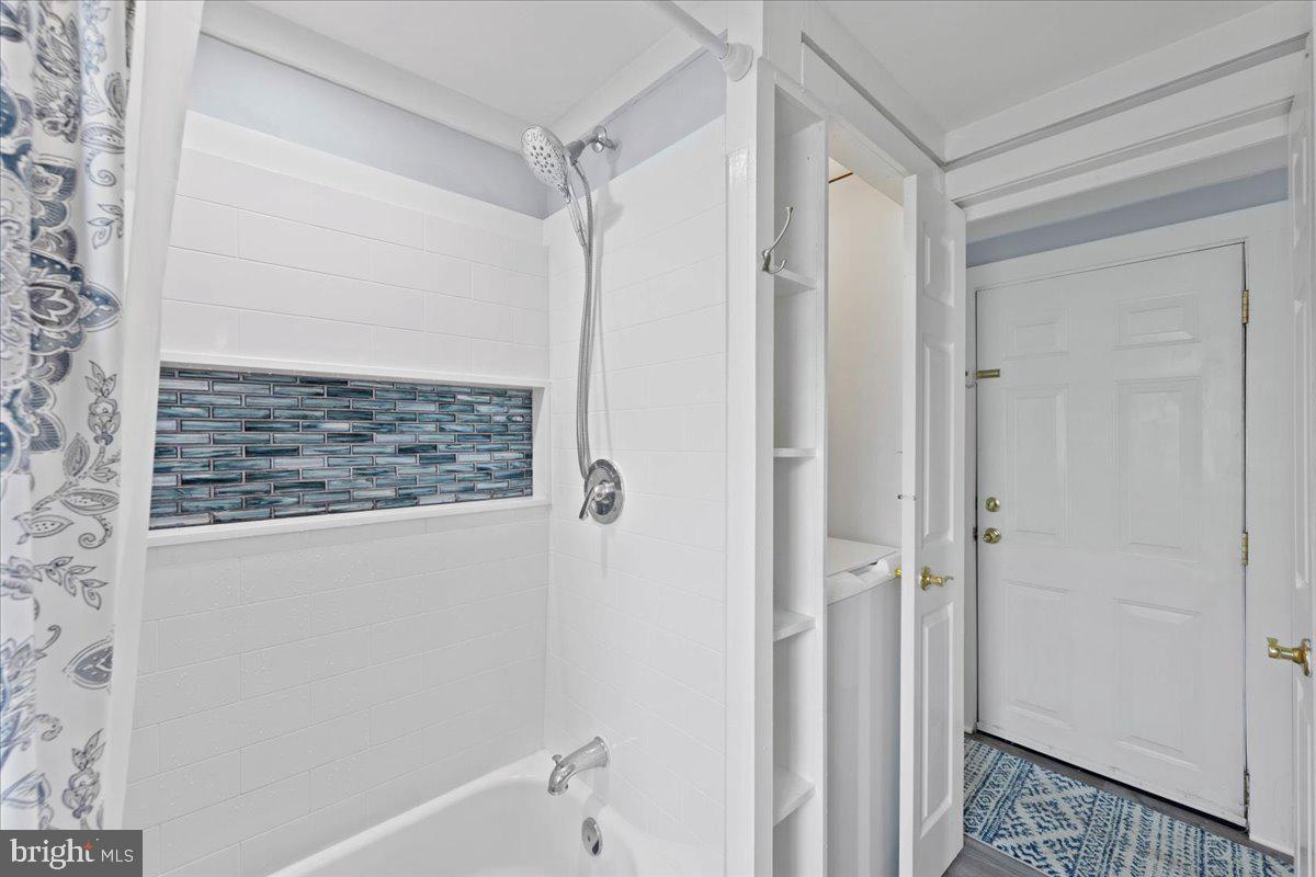 36 Colonial Ln #15608