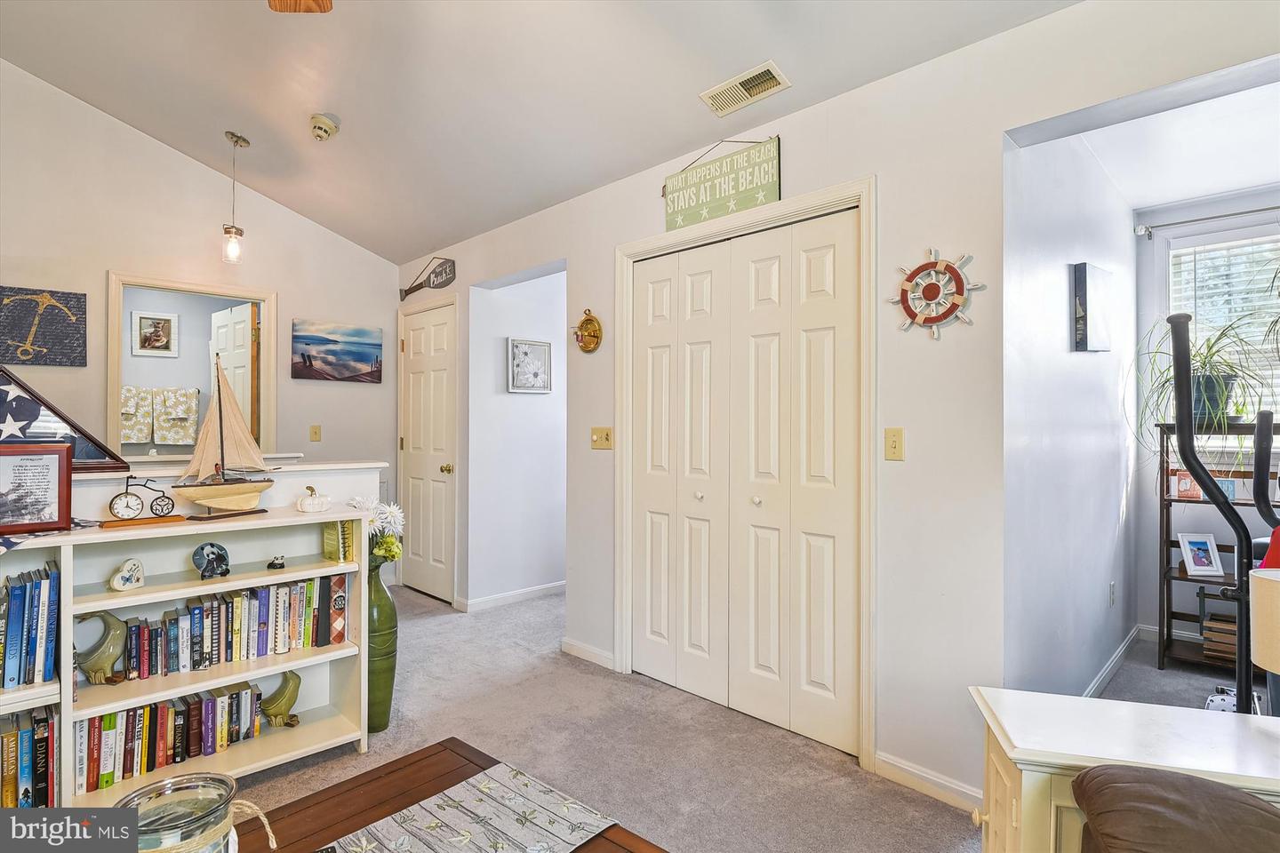 105 Governors Ave #11