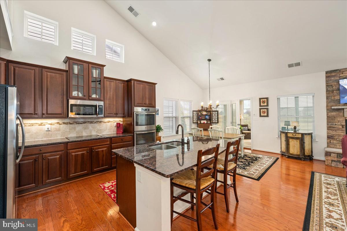 18 Whistling Duck Dr