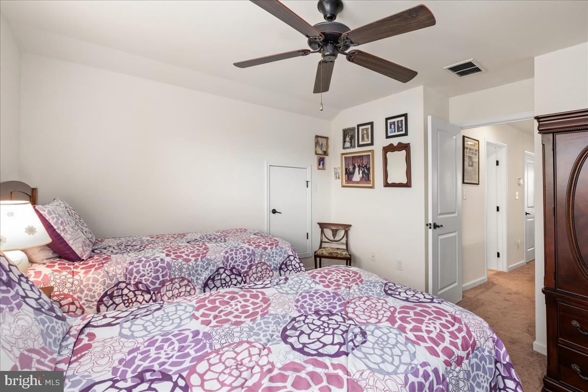 18 Whistling Duck Dr