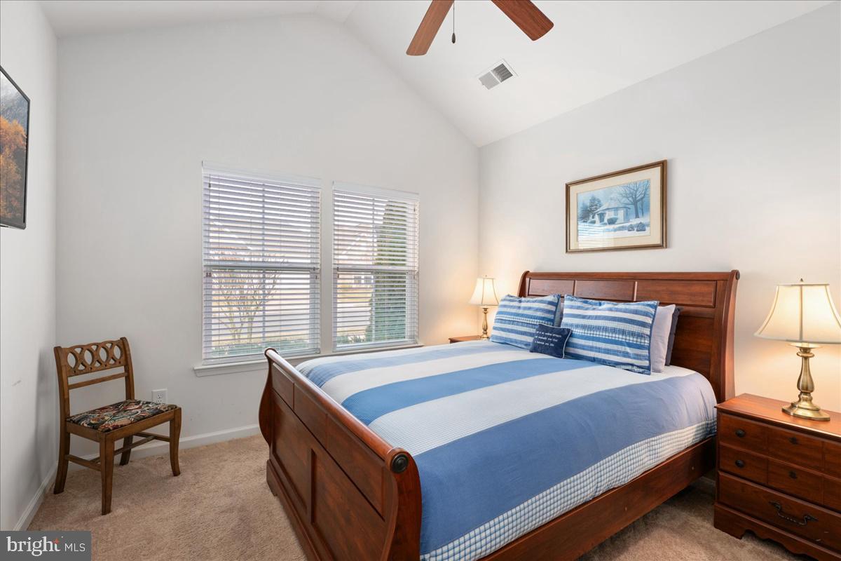 18 Whistling Duck Dr