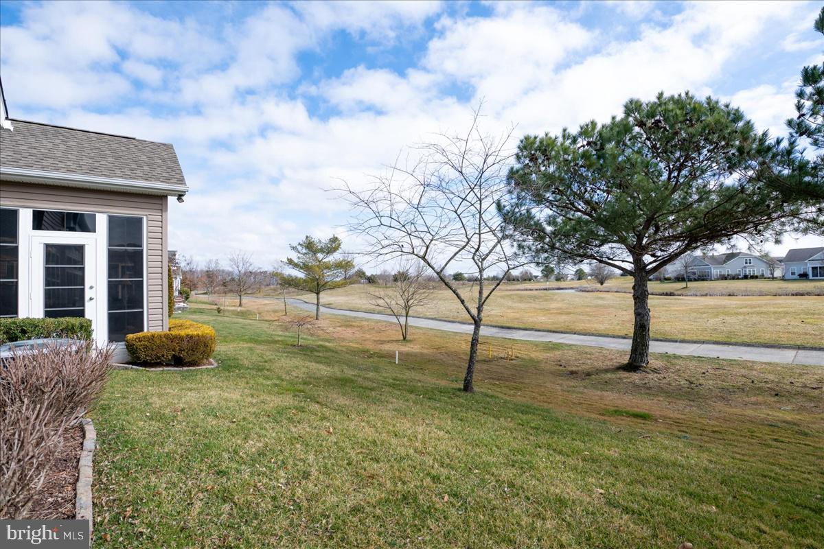 18 Whistling Duck Dr