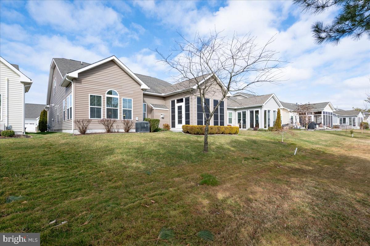 18 Whistling Duck Dr