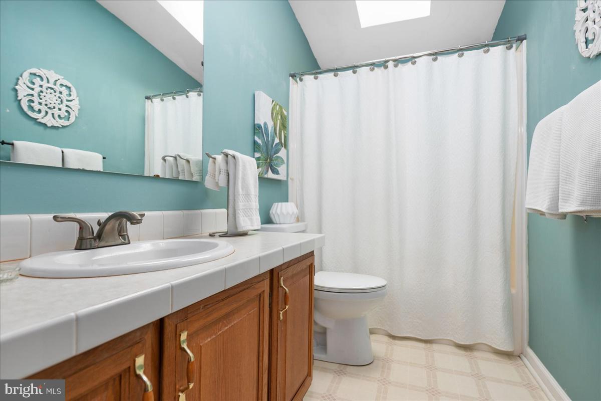 33612 Lakeshore Cir #47936