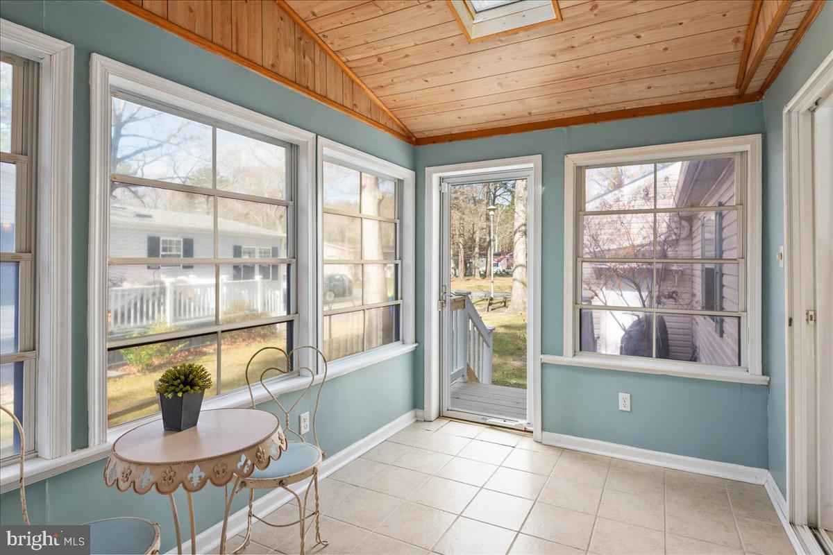 33612 Lakeshore Cir #47936