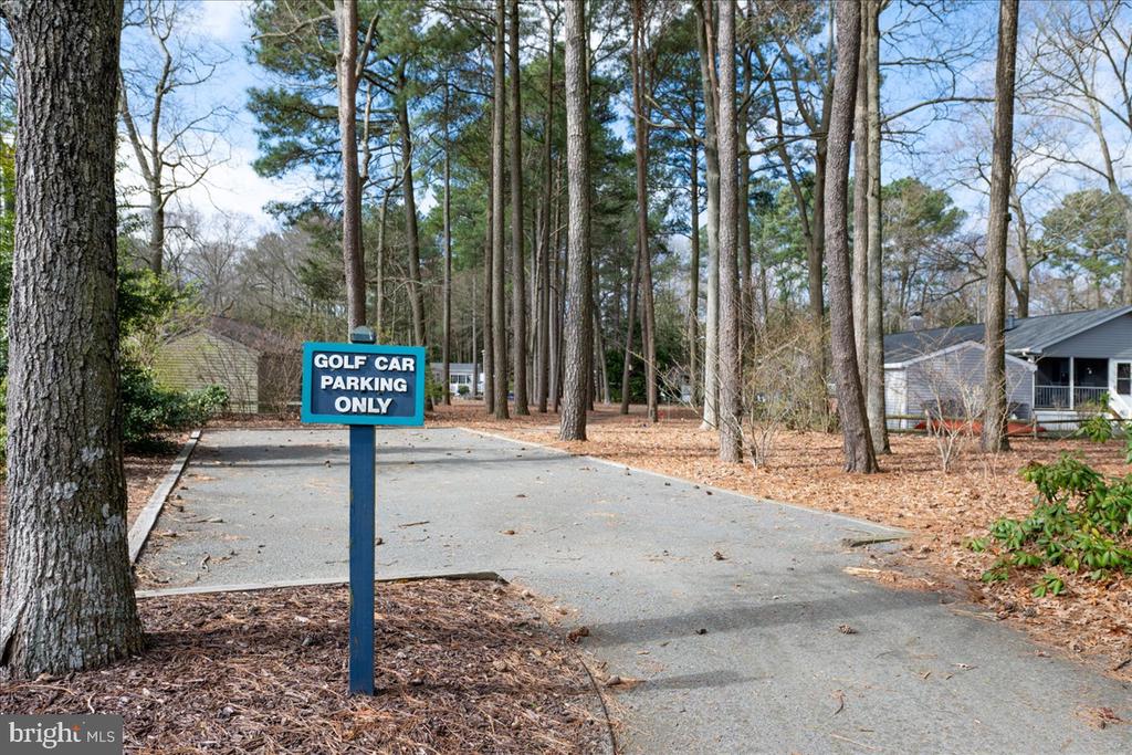 33612 Lakeshore Cir #47936