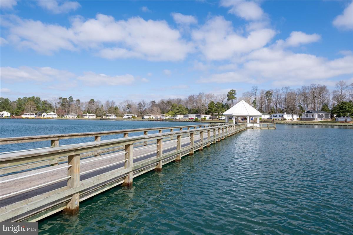 33612 Lakeshore Cir #47936