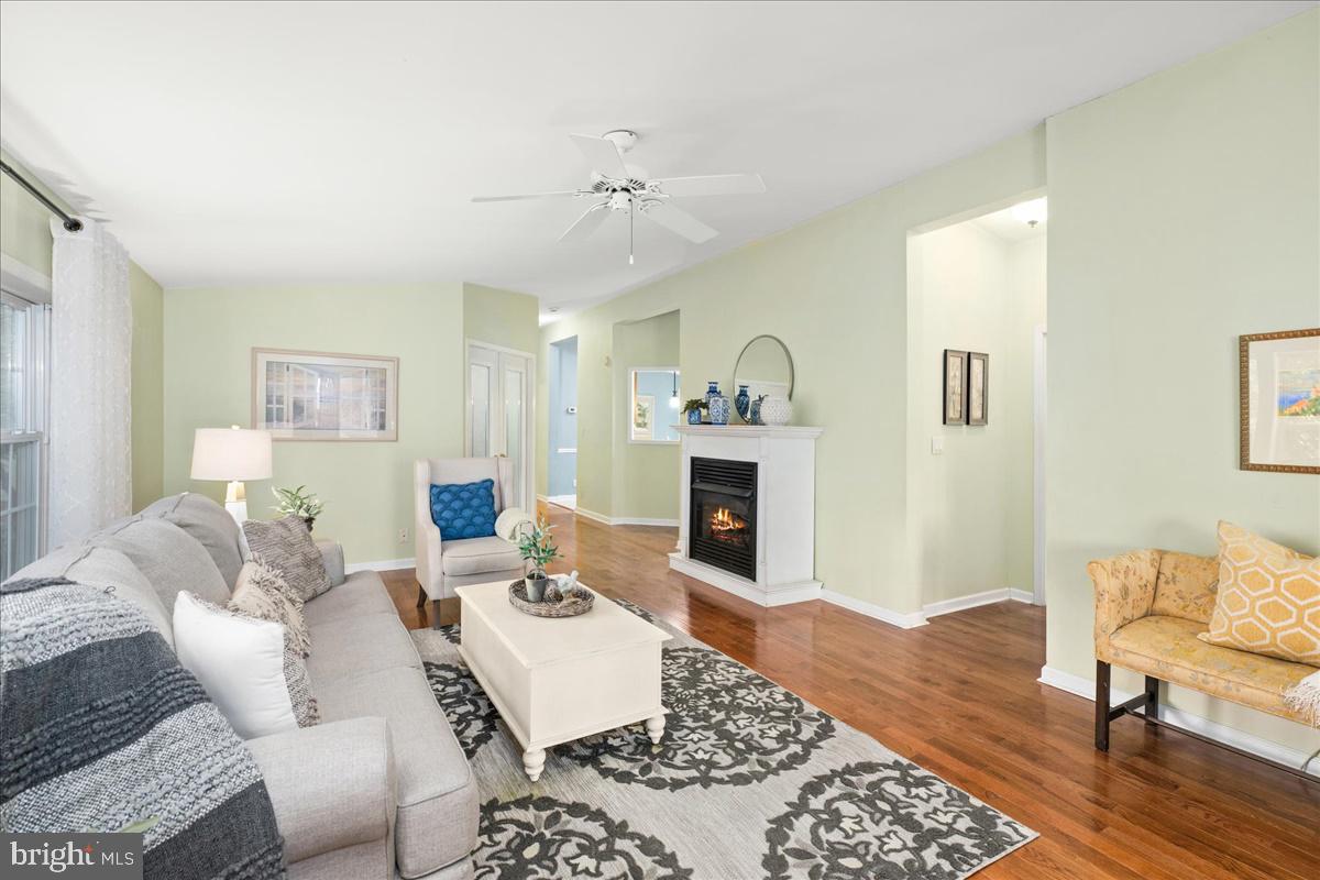 33612 Lakeshore Cir #47936