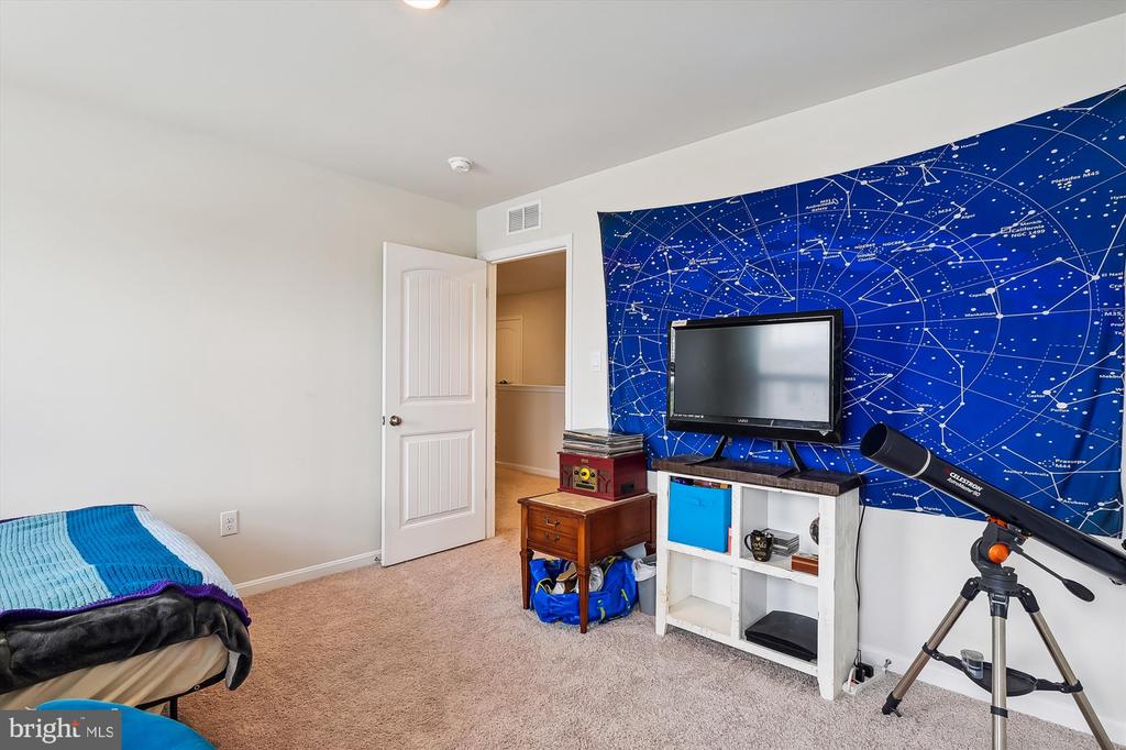 39112 Sail Away Ln