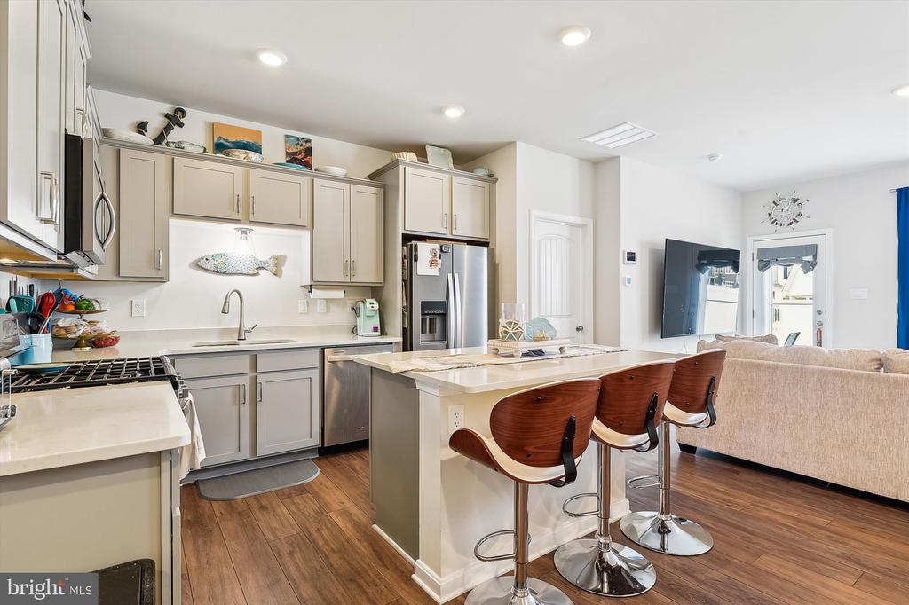 39112 Sail Away Ln