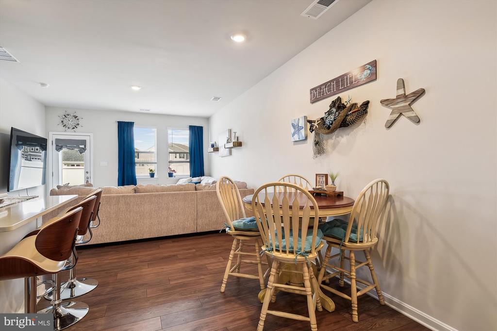 39112 Sail Away Ln