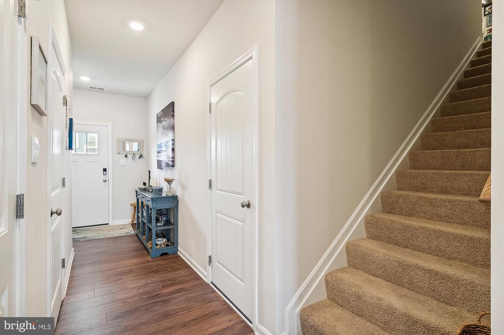 39112 Sail Away Ln