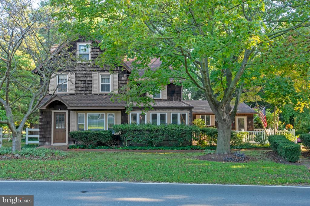 439 KINGS HIGHWAY
