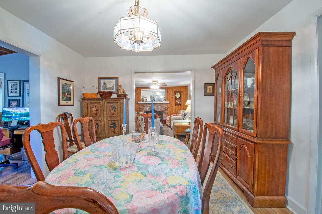 439 KINGS HIGHWAY