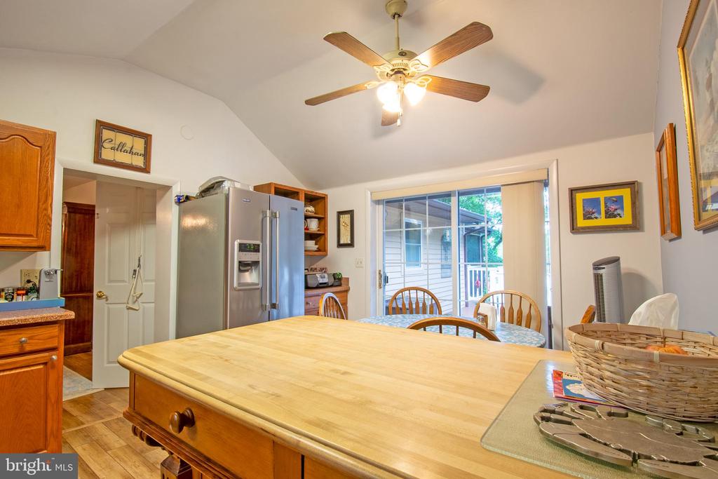 439 KINGS HIGHWAY