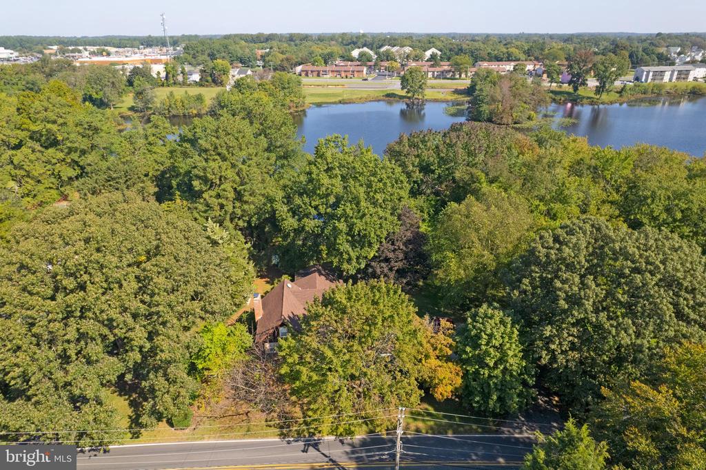 439 KINGS HIGHWAY
