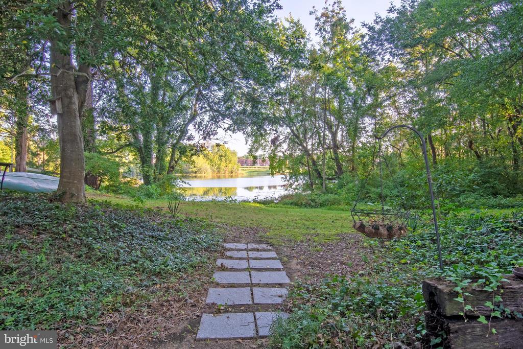439 KINGS HIGHWAY