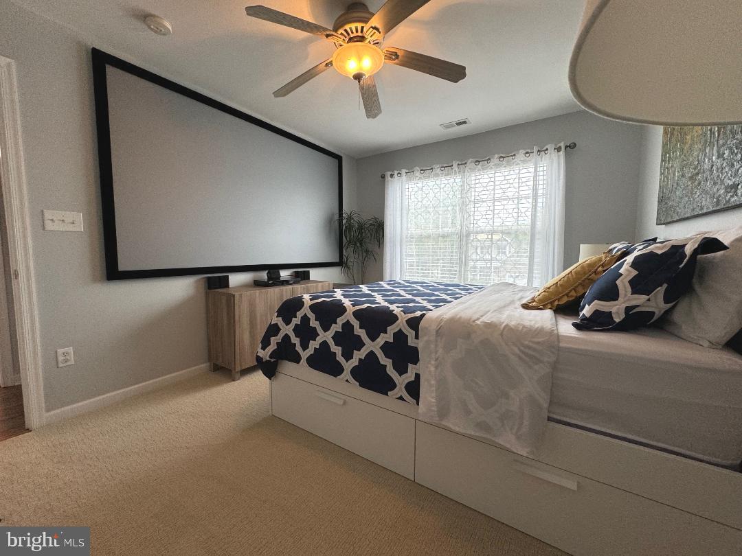 214 W Bourne Way #2-2