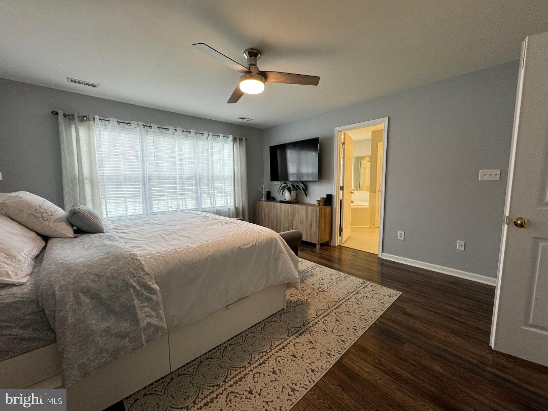 214 W Bourne Way #2-2