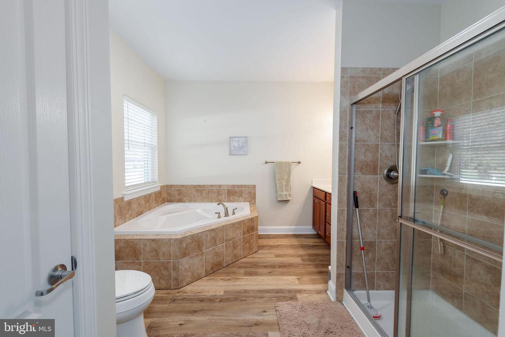 4409 Greenbriar Way